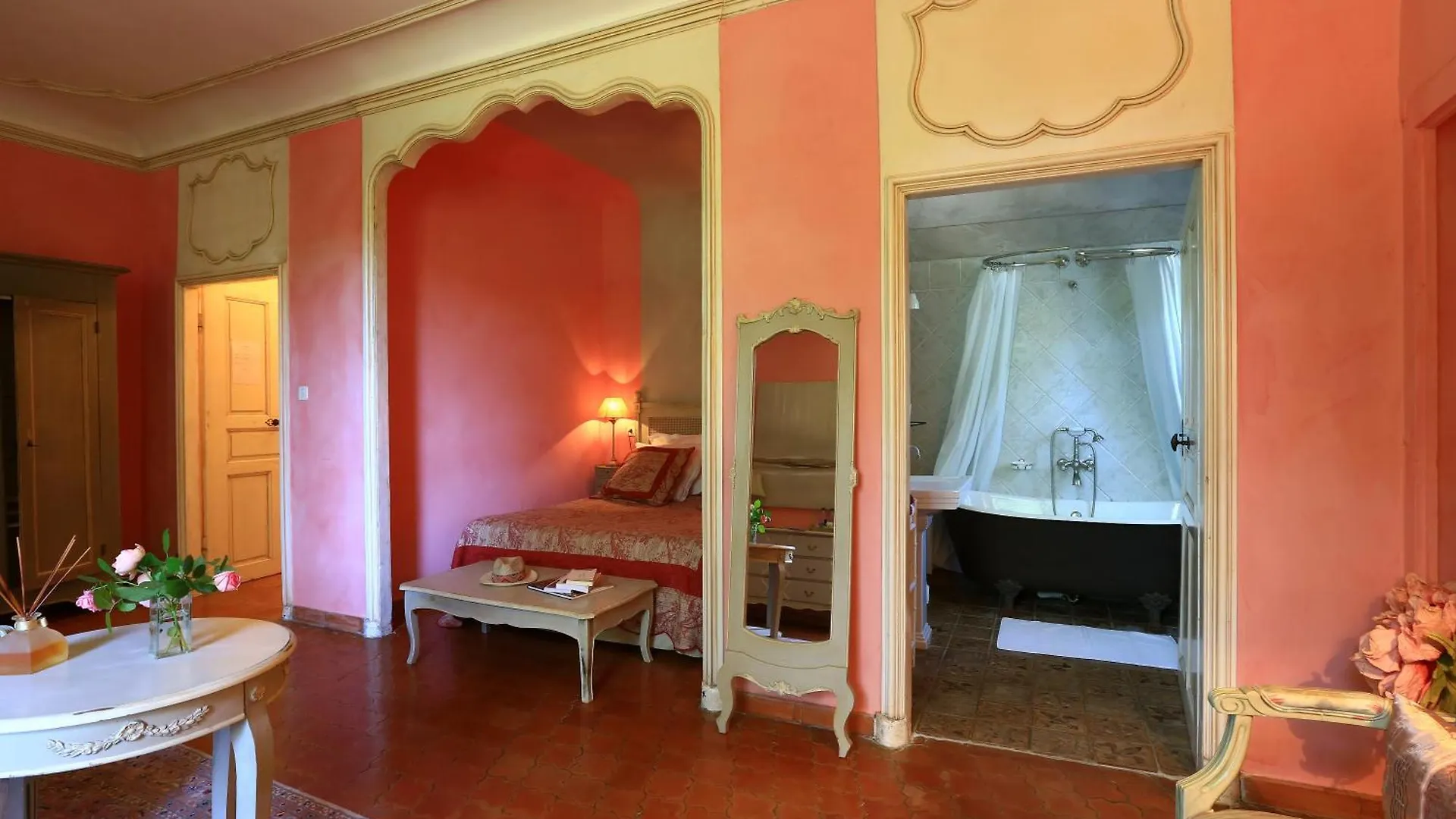 Domaine De Rhodes B&B Aviñón Francia