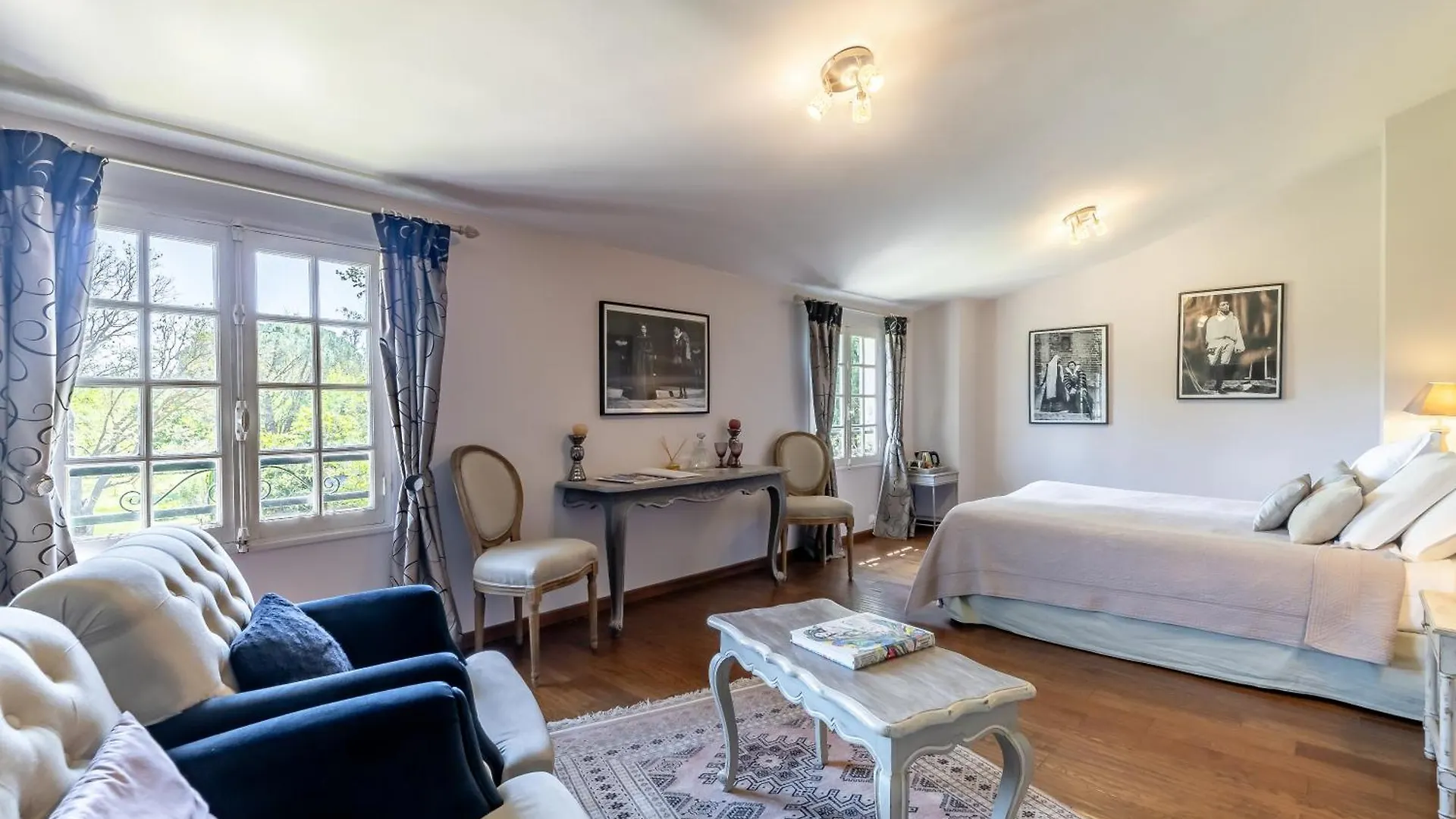 Domaine De Rhodes B&B Avignone 3*,