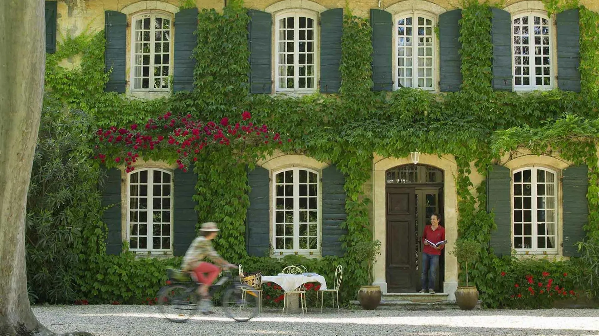 Domaine De Rhodes B&B Avignone 3*,