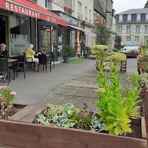 https://hotel-le-xiv-pontorson.inbrittany.com