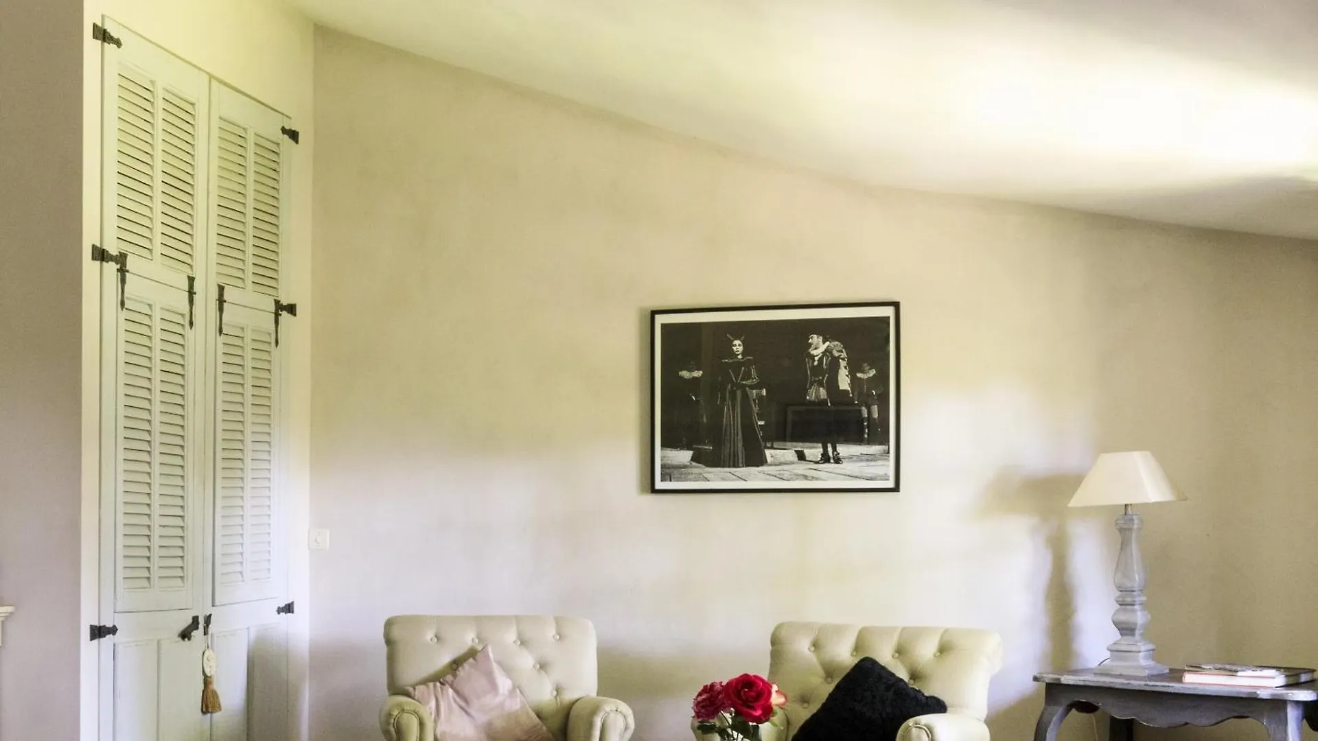 Domaine De Rhodes B&B Avignon France