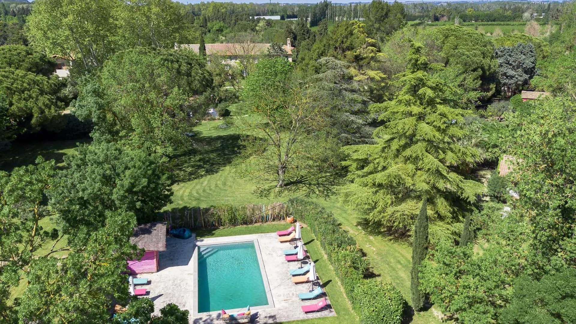 Domaine de Rhodes B&B Avignon 3*,  Frankreich