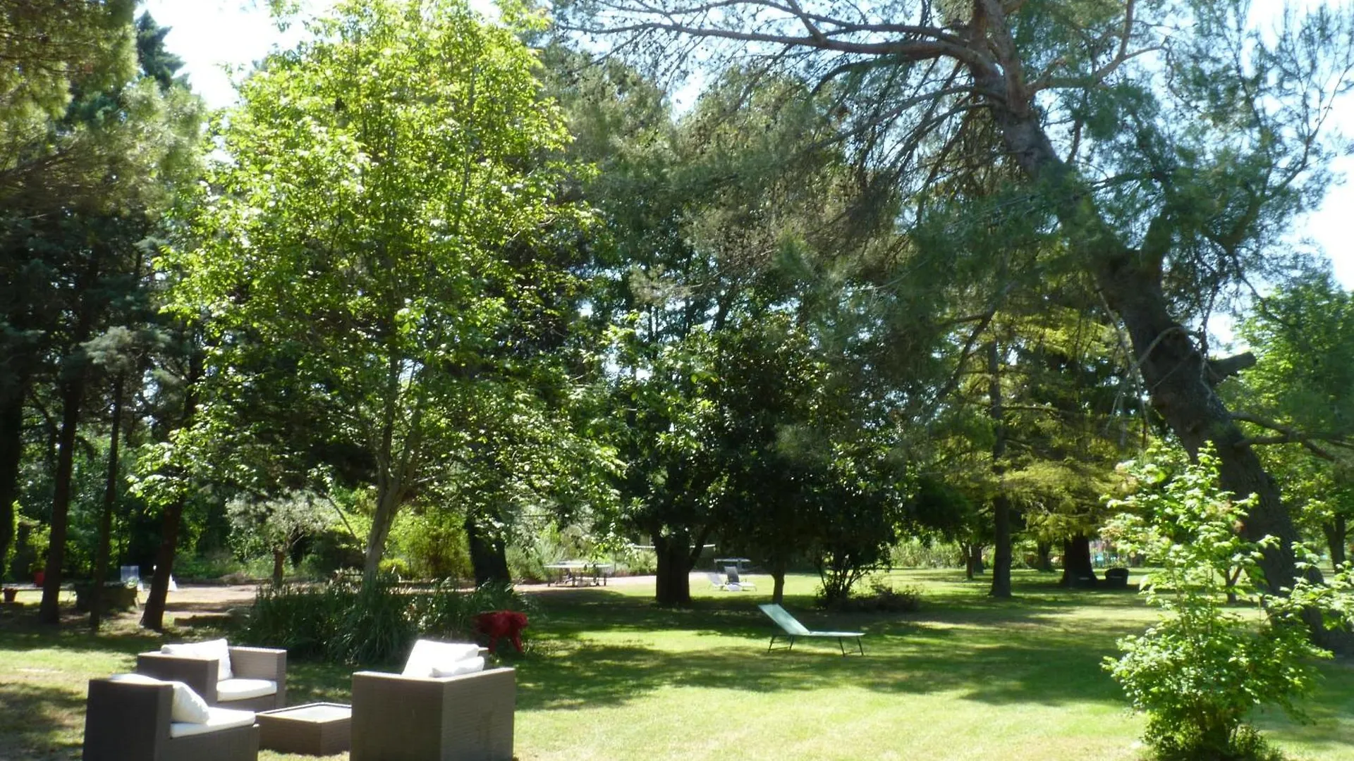 Domaine de Rhodes B&B Avignon Frankreich